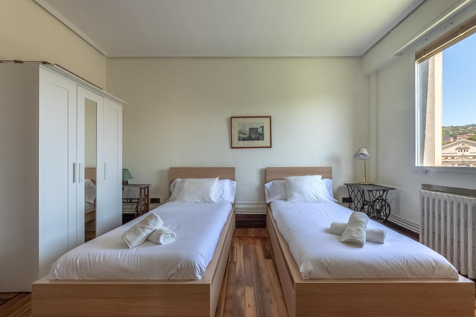 Apartamento Con Vistas A La Ria Bilbao Ngoại thất bức ảnh